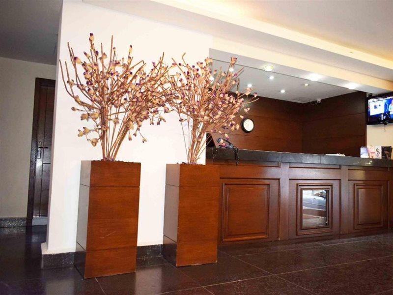 Orient Prince Hotel Бейрут Экстерьер фото