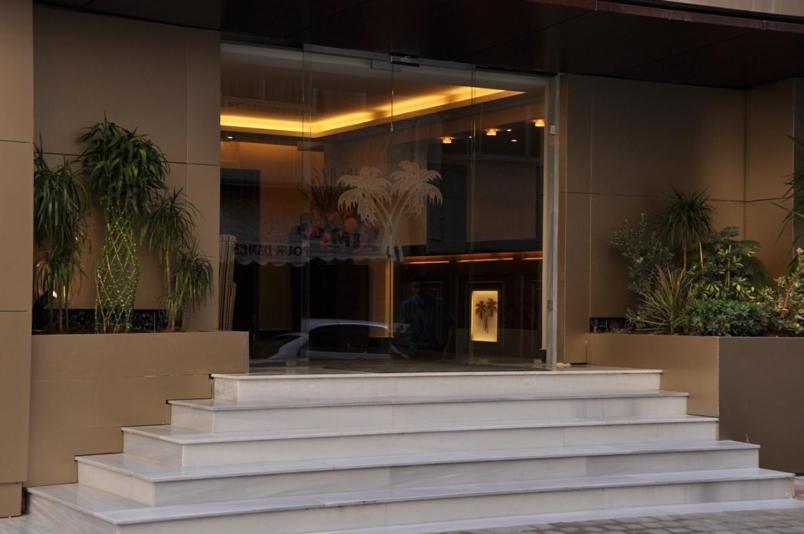 Orient Prince Hotel Бейрут Экстерьер фото