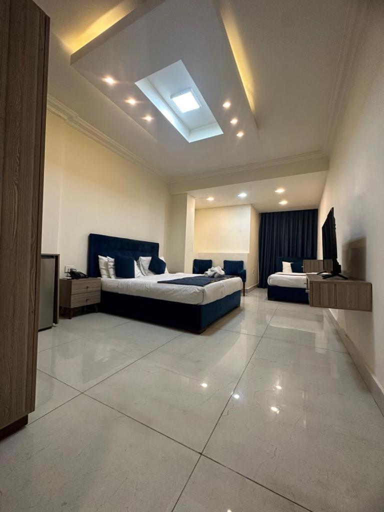 Orient Prince Hotel Бейрут Экстерьер фото