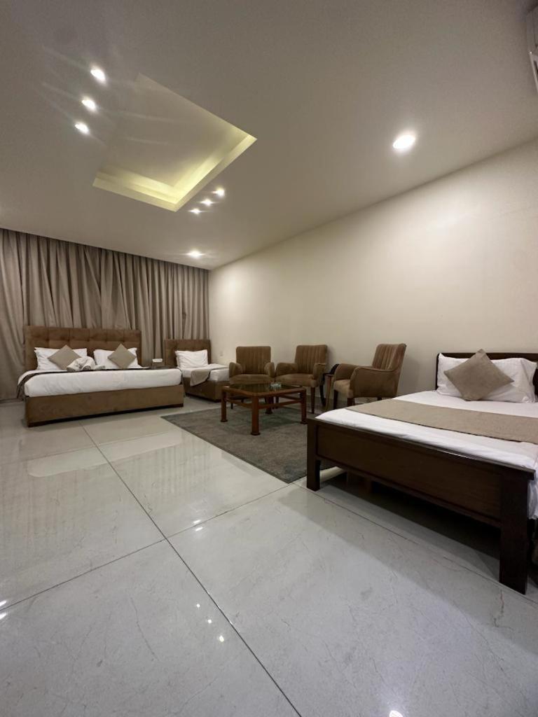 Orient Prince Hotel Бейрут Экстерьер фото