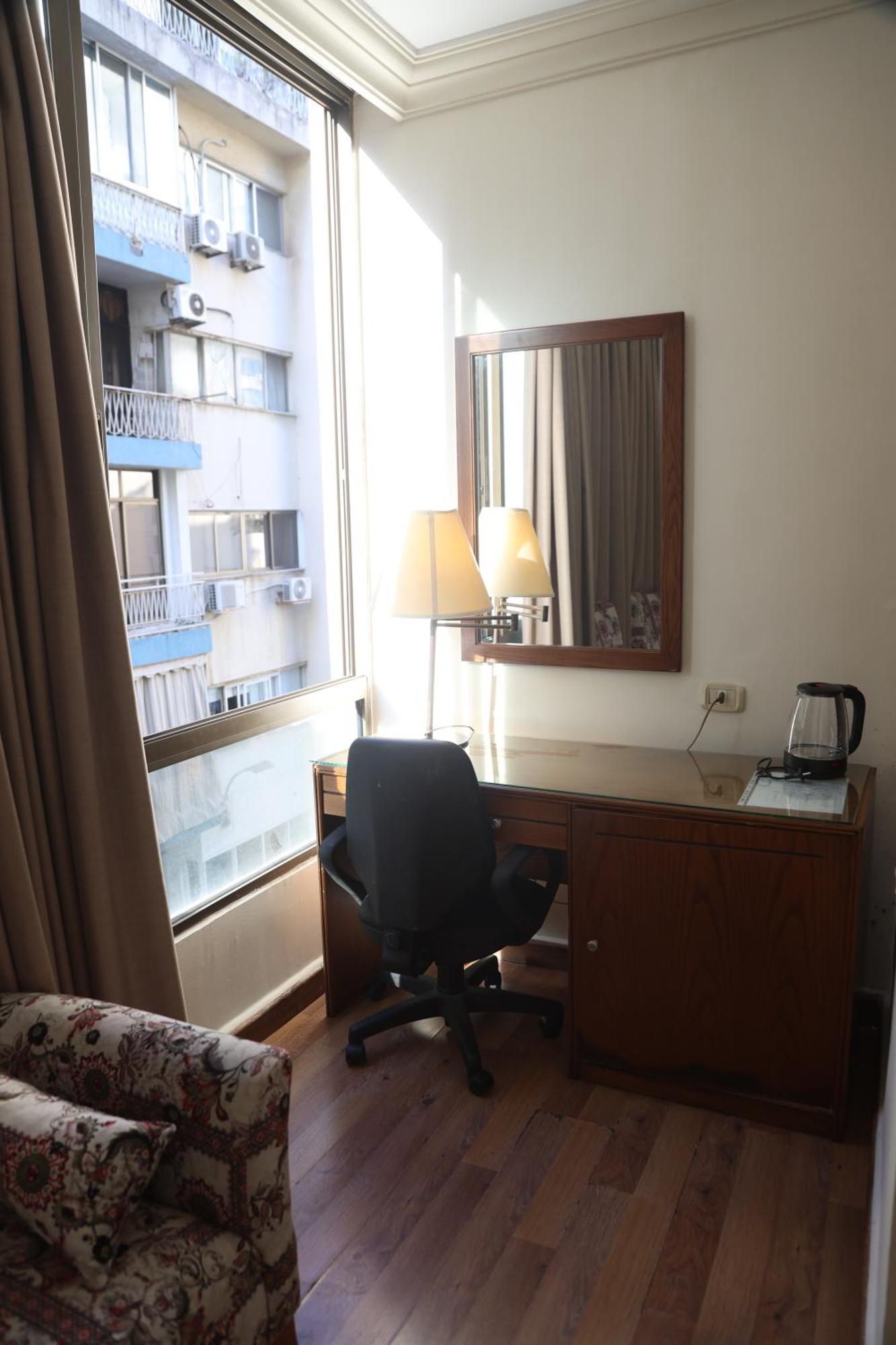 Orient Prince Hotel Бейрут Экстерьер фото