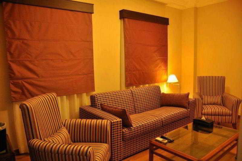 Orient Prince Hotel Бейрут Экстерьер фото
