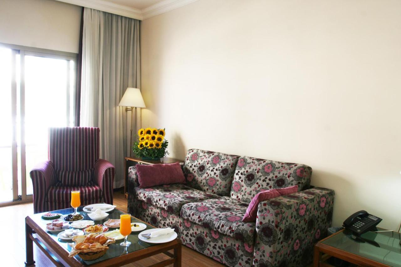 Orient Prince Hotel Бейрут Экстерьер фото