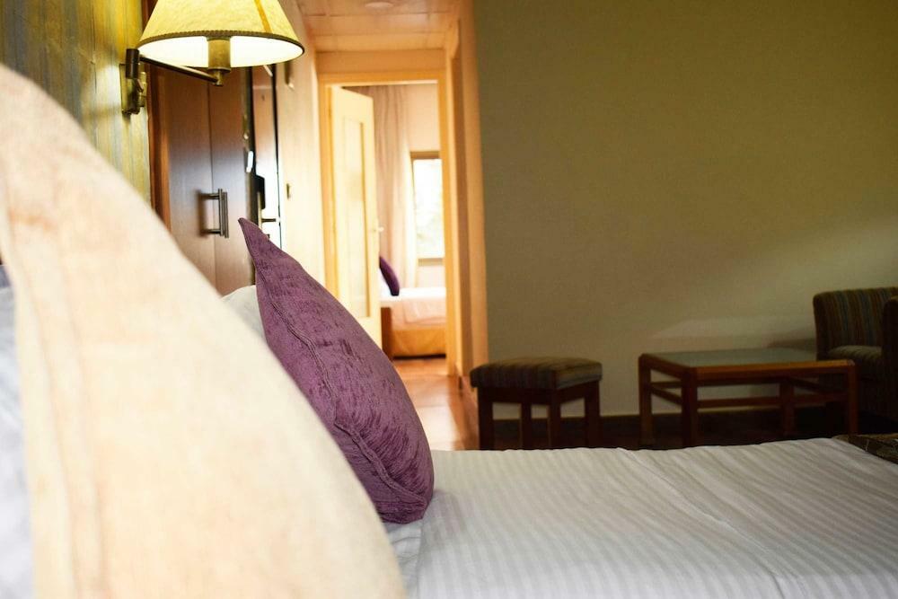 Orient Prince Hotel Бейрут Экстерьер фото